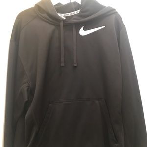 Nike mens hoodie medium size